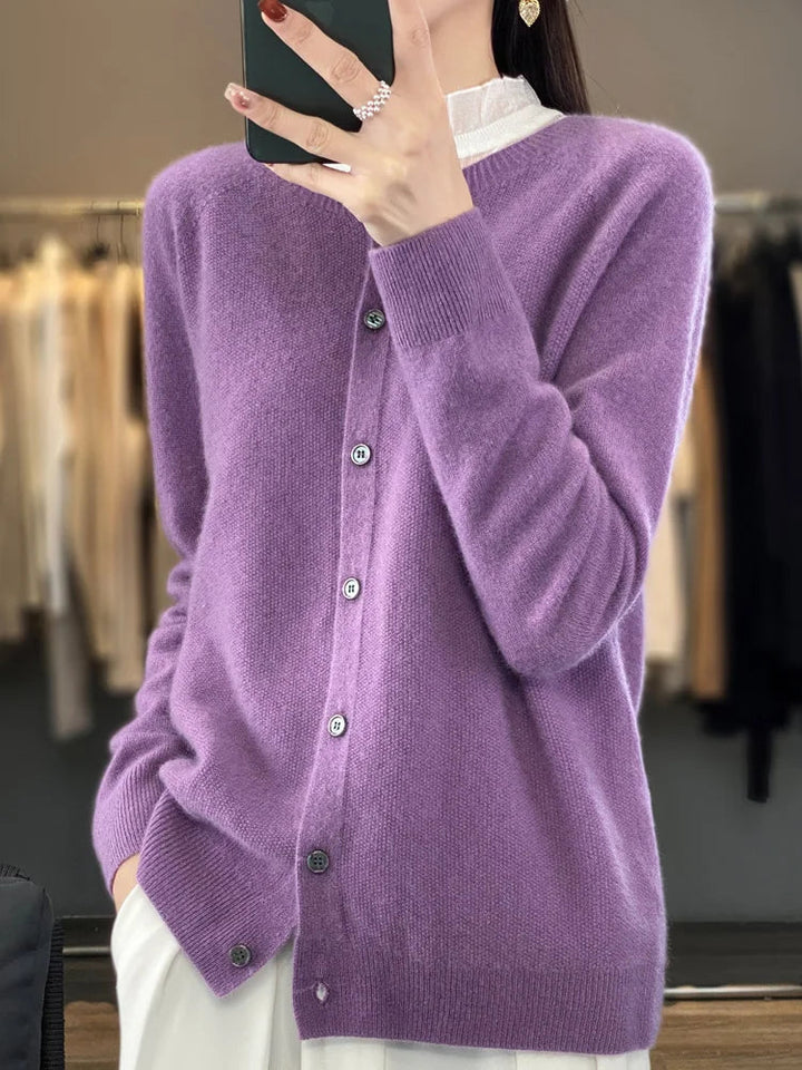 Vera | Cardigan Sweater Buttoned Elegant Relaxed Fit Soft Layering 4