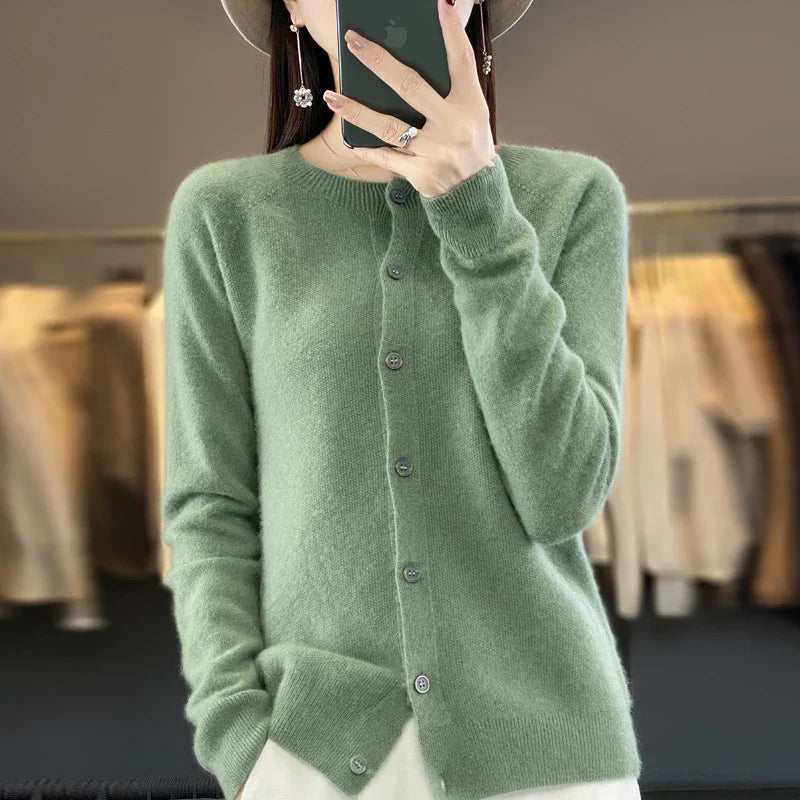 Vera | Cardigan Sweater Buttoned Elegant Relaxed Fit Soft Layering 6