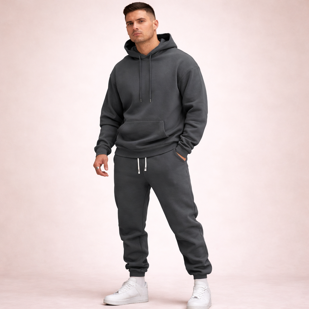 Vero | Men's tracksuit set – where comfort meets street style 4