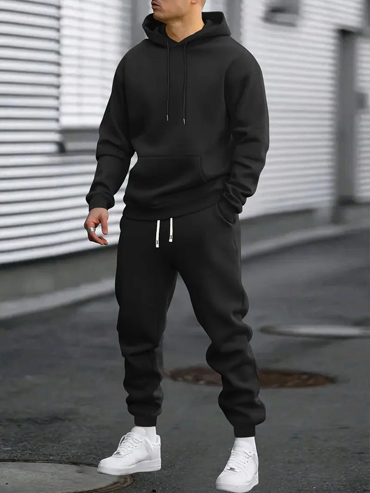 Vero | Men's tracksuit set – where comfort meets street style 7