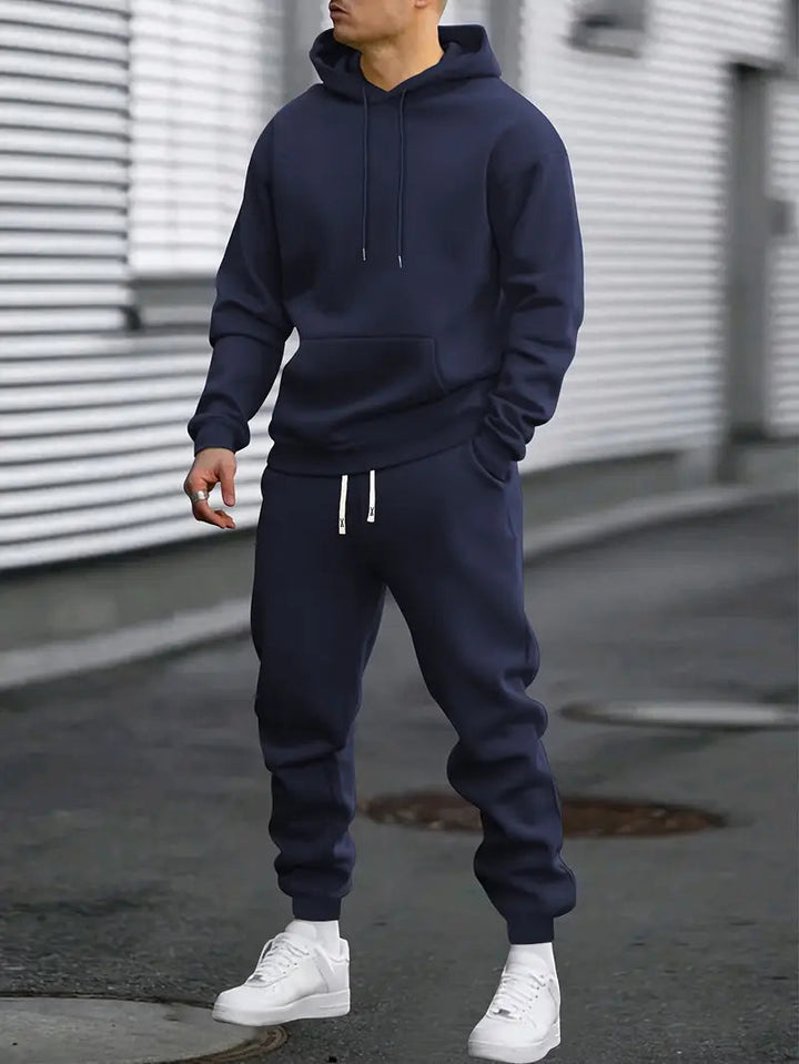 Vero | Men's tracksuit set – where comfort meets street style 8