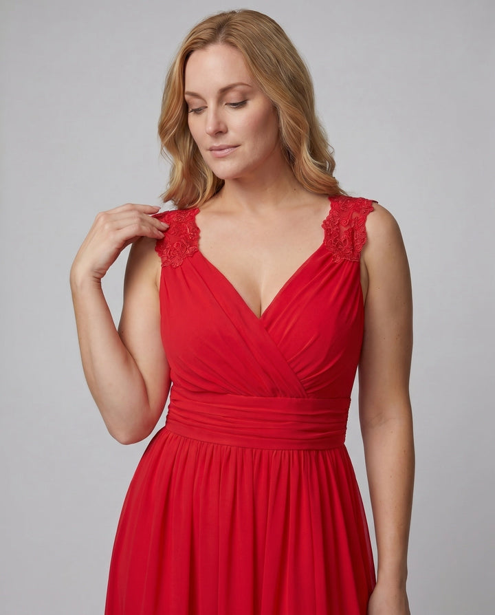 Vespera | Elegant V-Neck Women's Evening Dress with Side Slit 1