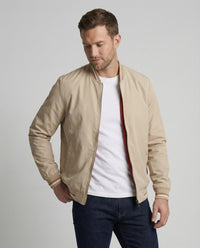 Jordan | Atmungsaktive und leichte Freizeitjacke