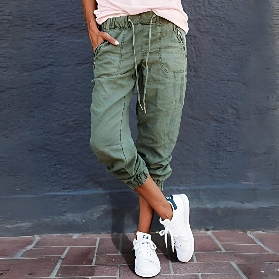 Aria | Cargohose, die modernen Stil mit Alltagstauglichkeit verbindet