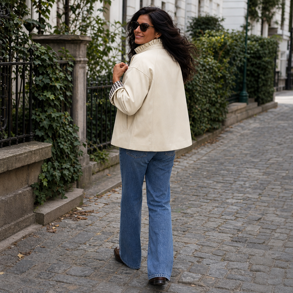 Cuff & Collar | Short Trench Coat – Stylish Plaid Cuffed Design