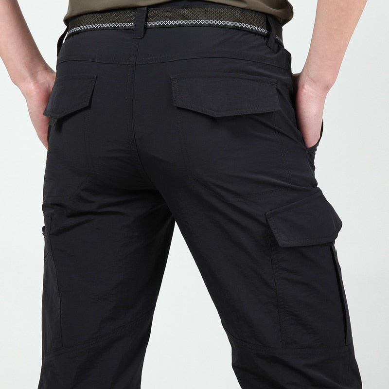 James | Stilvolle Cargohosen, die Funktionalität mit zeitloser Eleganz verbinden