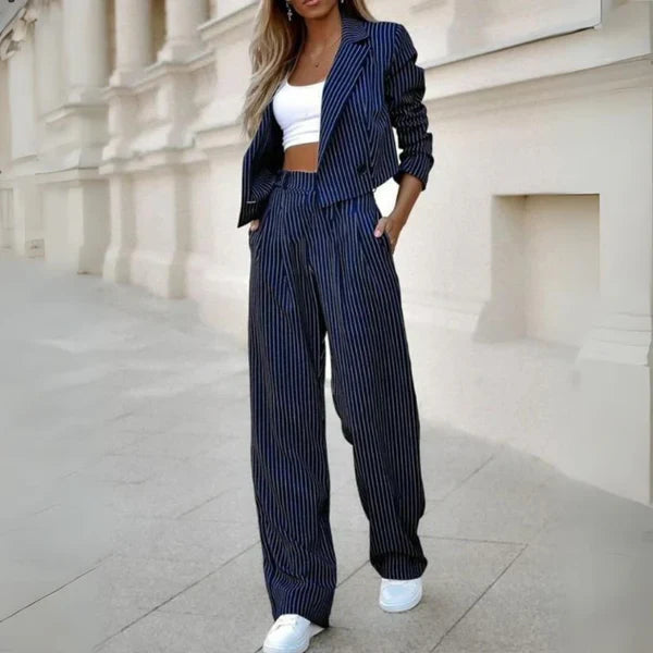 Victoria | Completo elegante e sofisticato a due pezzi