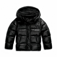 Poppy | Elegante und kuschelige Kapuzen-Steppjacke