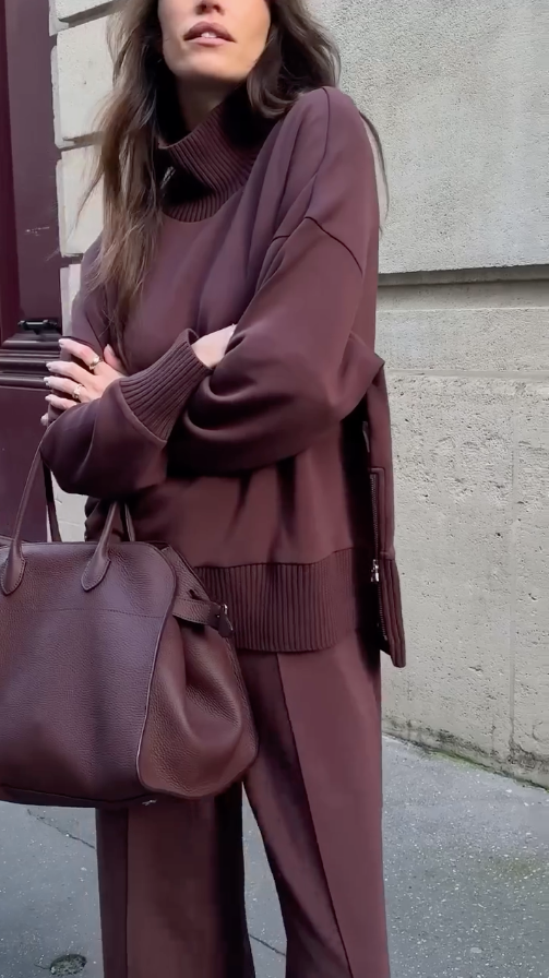 Ursula | Completo coordinato di due pezzi morbido ed elegante