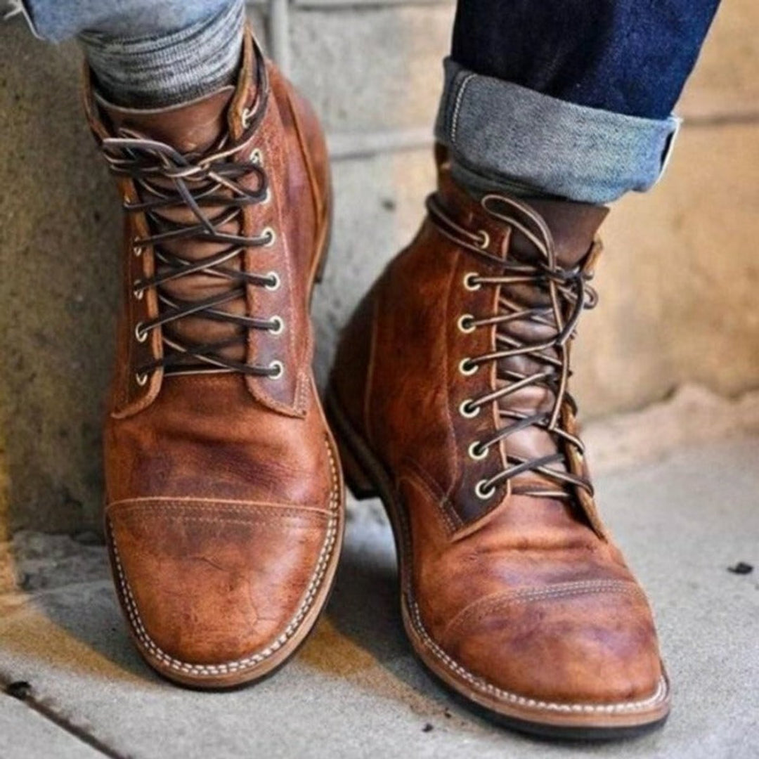 Oliver | Trendy And Supportive Cap-Toe Men Boots