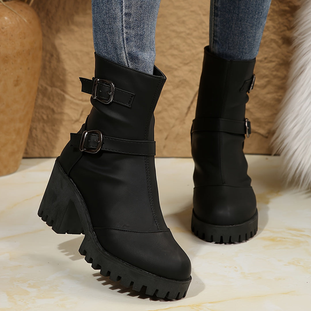Beatrice | Moderne und selbstbewusste Stiefeletten mit Schnallenriemen