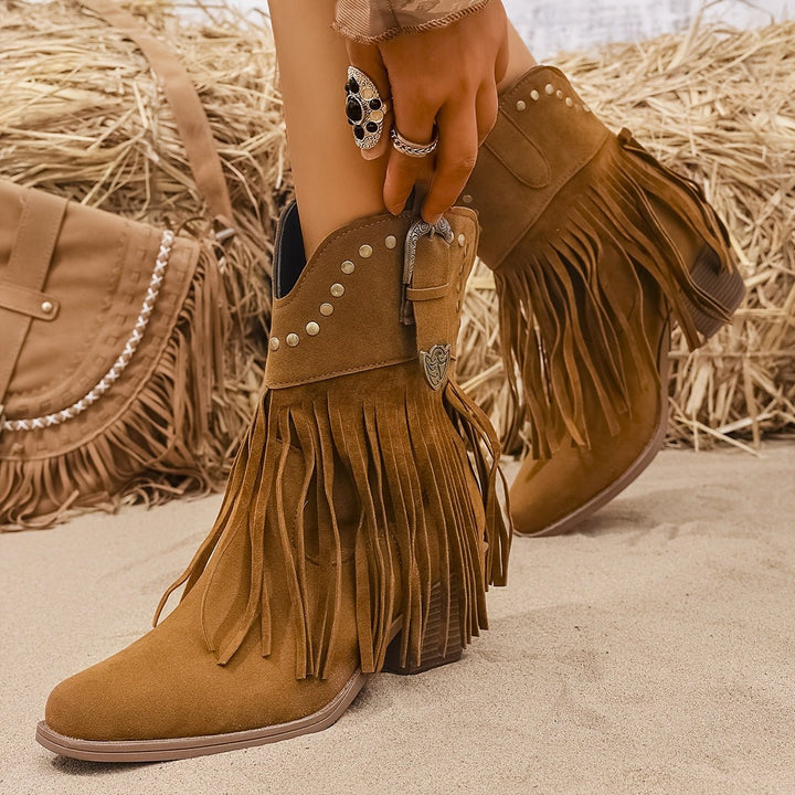 Elizabeth | Stylish And Studded Fringe Cowboy Boots