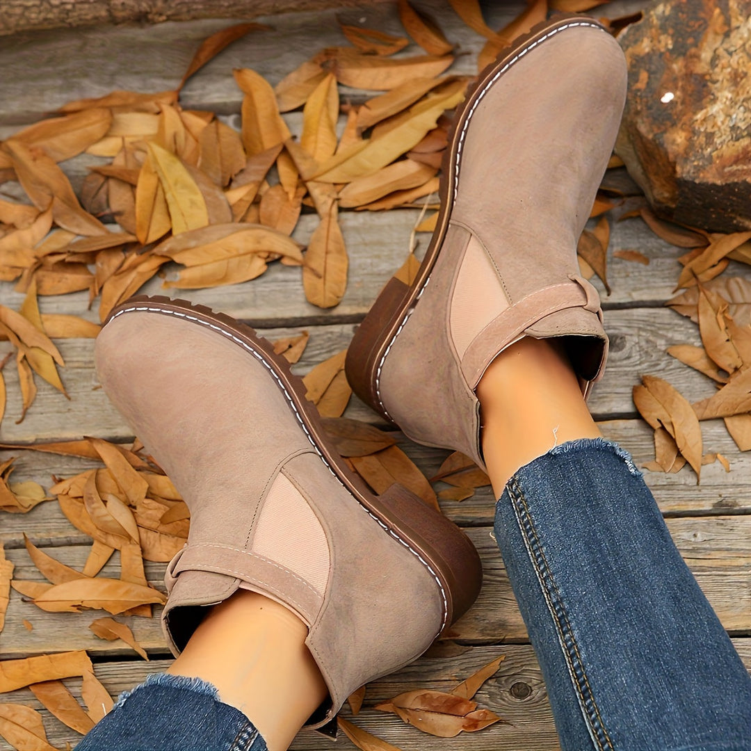 Florence | Chelsea-Stiefeletten mit Schnallendetail und Profilsohle