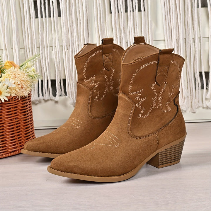 Anna | Classic And Stylish Wide-Calf Cowboy Boots