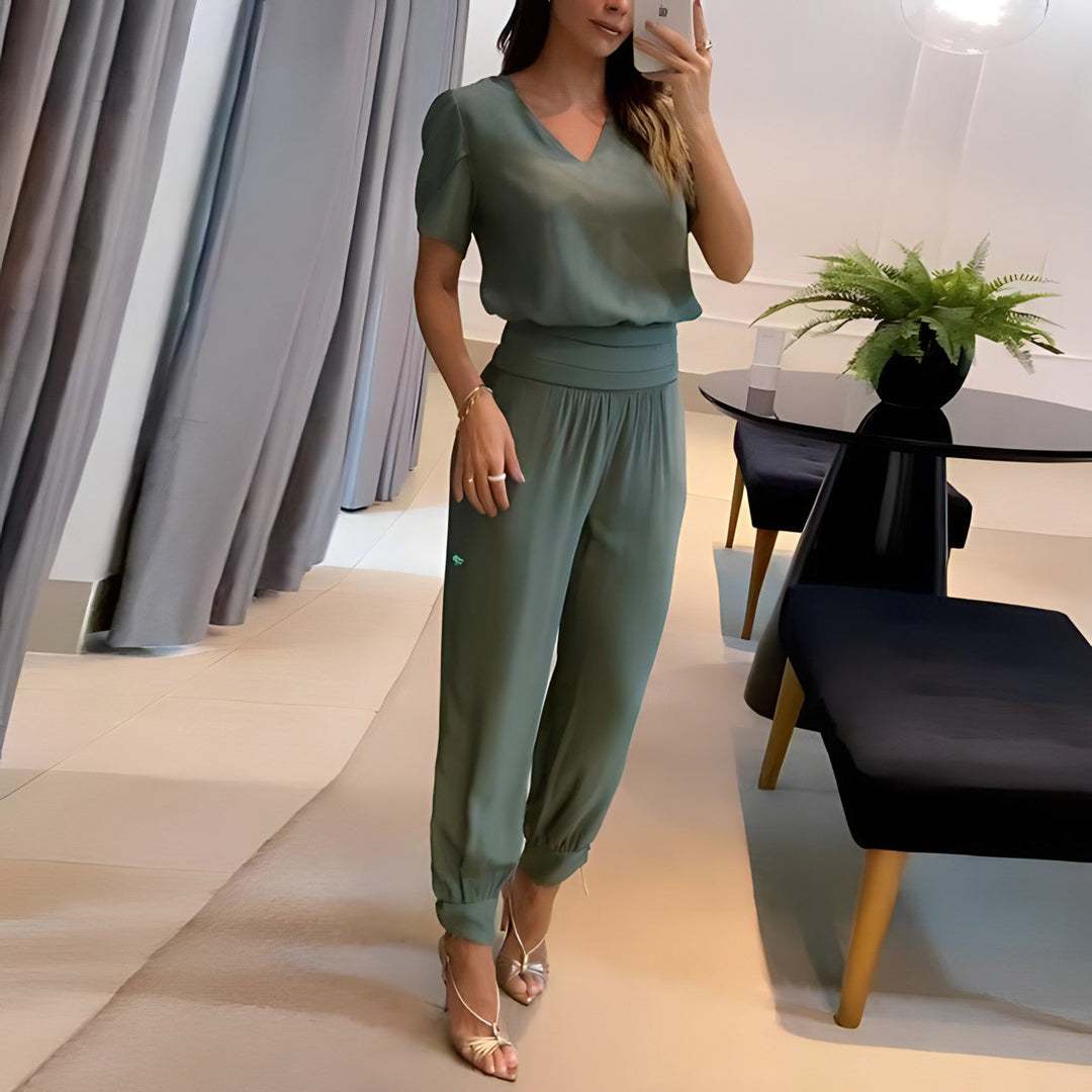 Chloé | Elegantes und stilvolles zweiteiliges Set aus Bluse und Hose