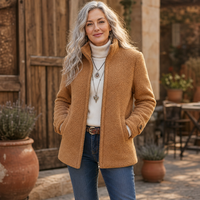 Sienna | Elegante giacca sherpa morbida effetto pile con un raffinato collo alto