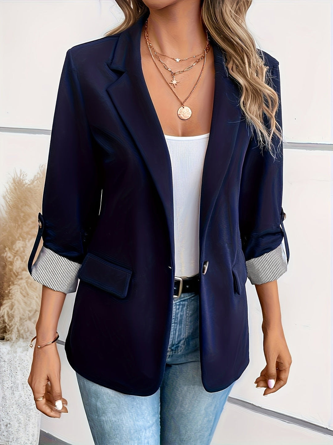 Beatrice | Elegant And Versatile Roll-Up Sleeve Blazer