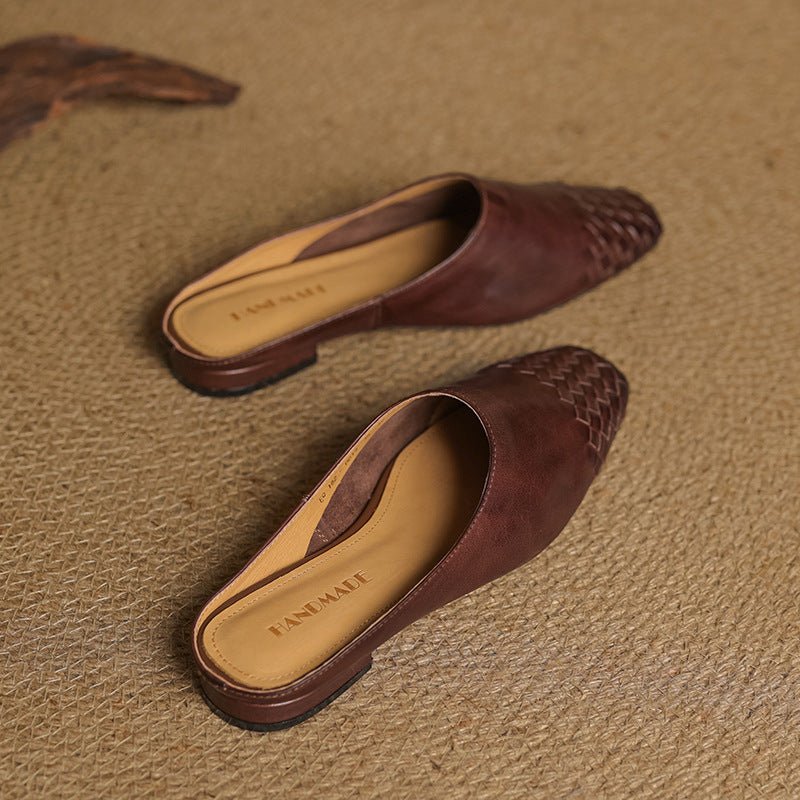 Mia | Zoccoli slip-on in pelle intrecciata, eleganti e comodi